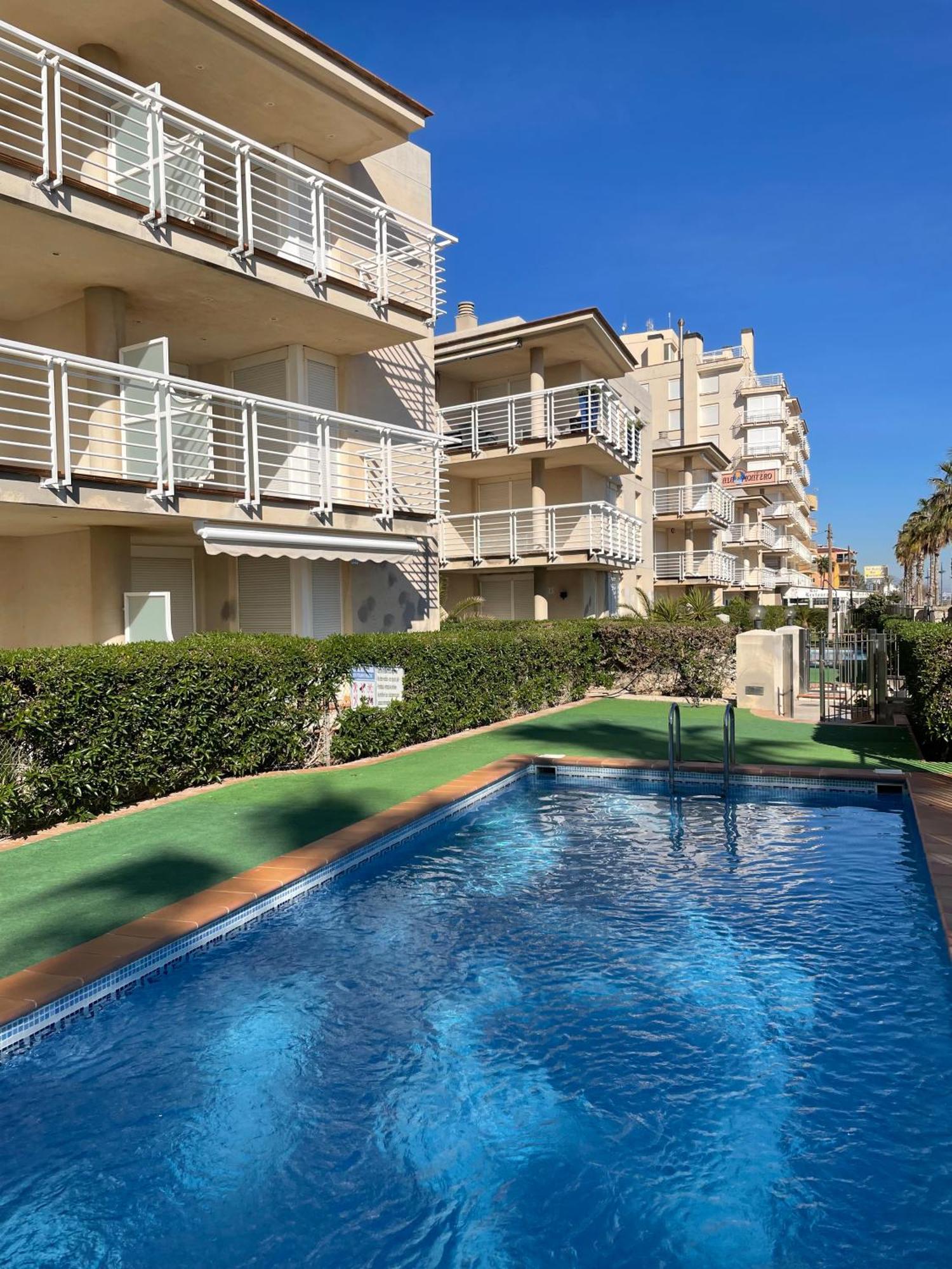 Alpen 1 - Cala Josep I 1Era Linea Apartment Peñíscola Екстериор снимка