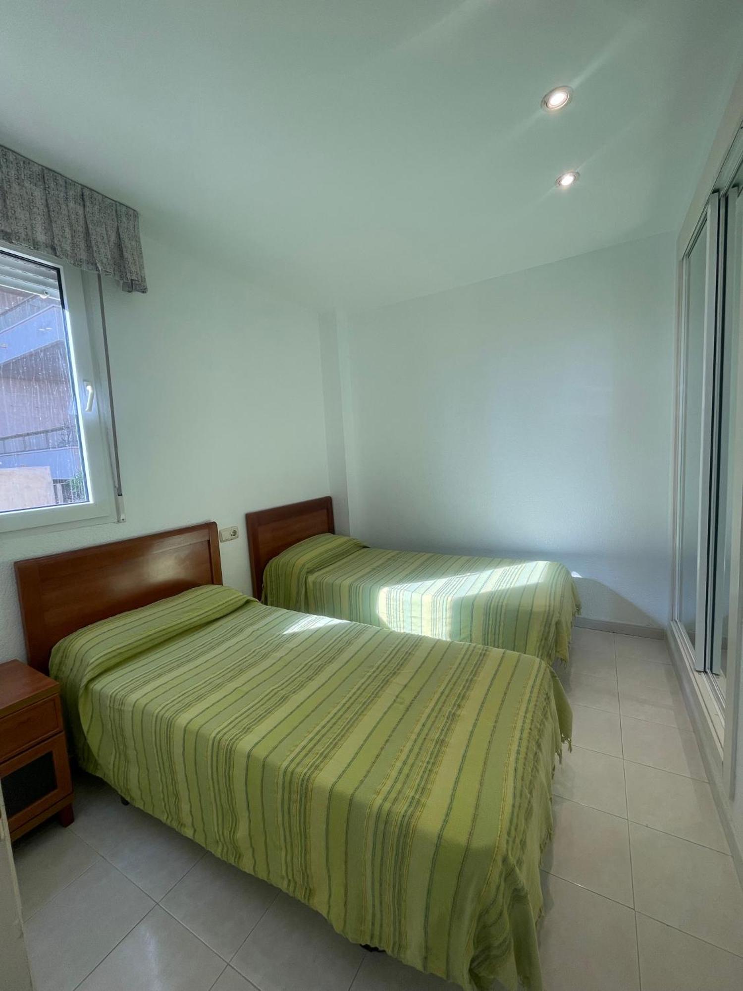 Alpen 1 - Cala Josep I 1Era Linea Apartment Peñíscola Екстериор снимка